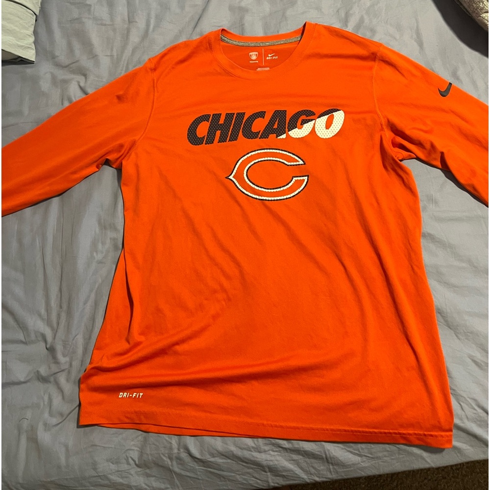 Chicago Bear’s Nike Dri Fit long sleeve!